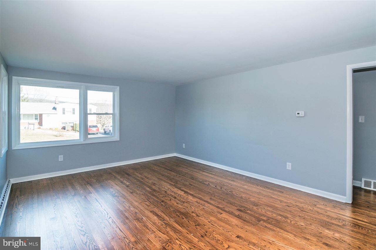 19 Sharon Road Enola, PA 17025 - Photo 11 of 16 Gallery Image 11