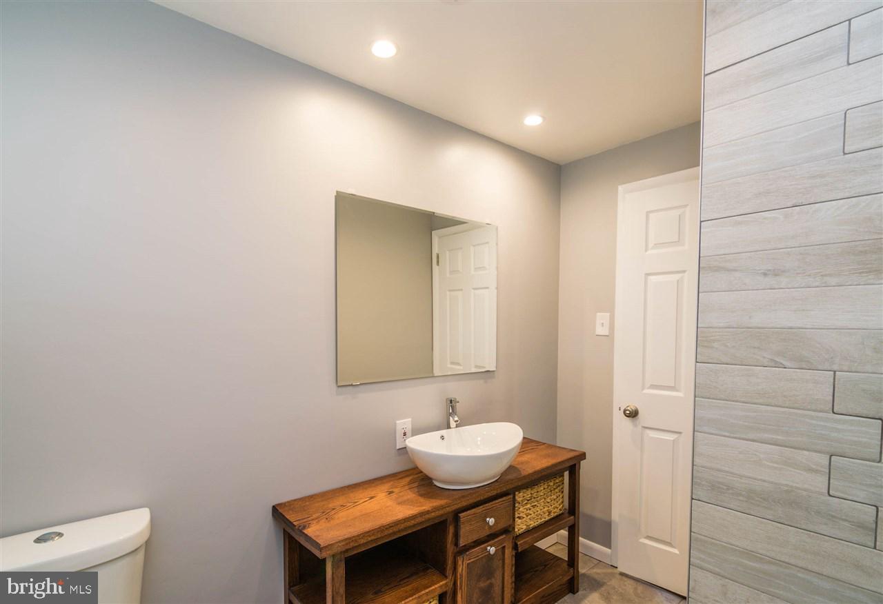 19 Sharon Road Enola, PA 17025 - Photo 9 of 16 Gallery Image 9