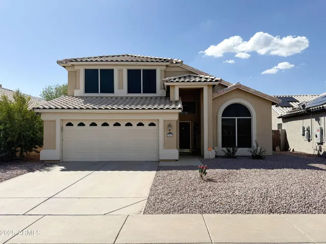 $2,695 | 15618 North 12th Avenue, Phoenix, AZ 85023