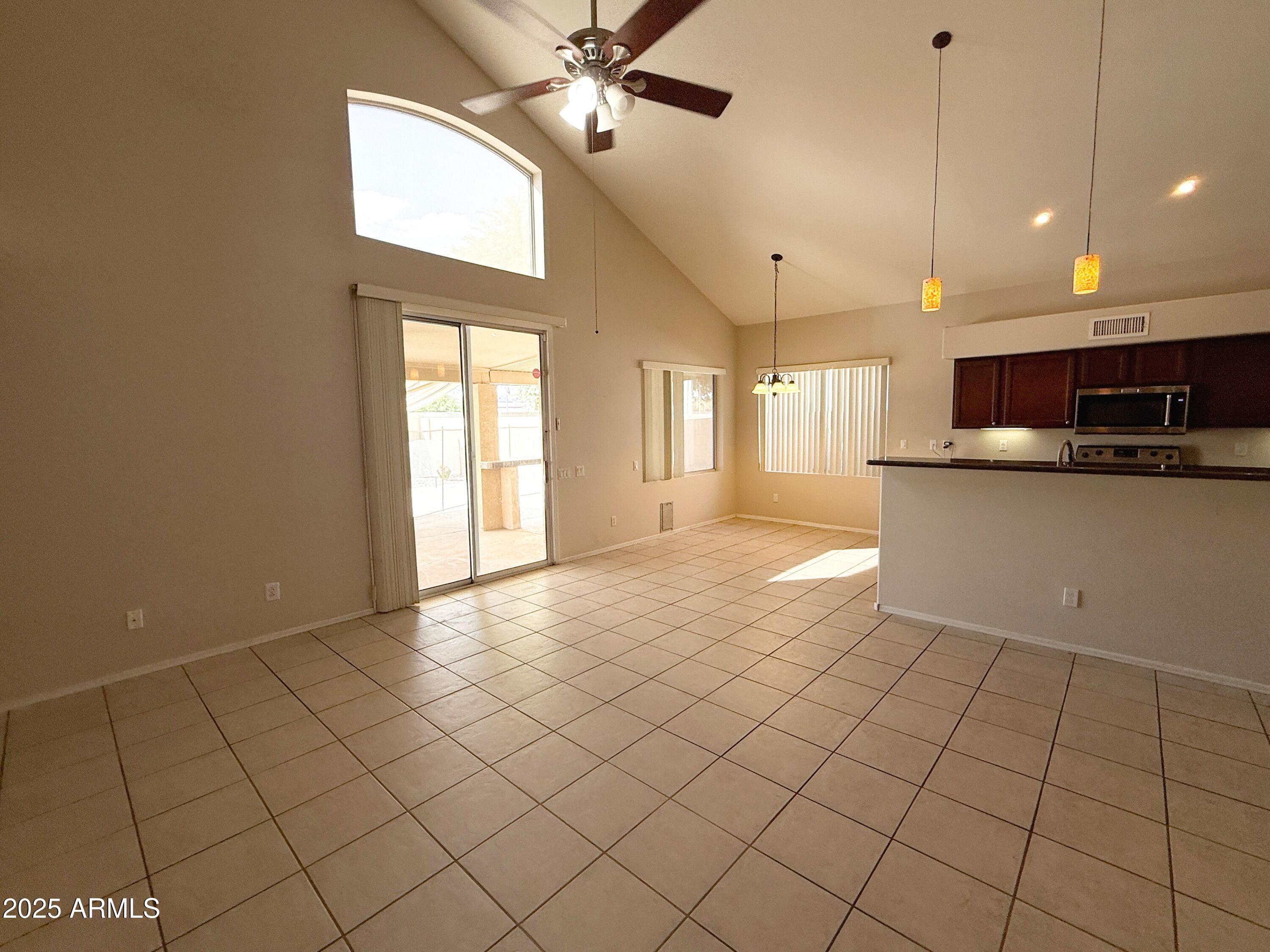 15618 North 12th Avenue Phoenix, AZ 85023 - Photo 11 of 32 IMG_6682