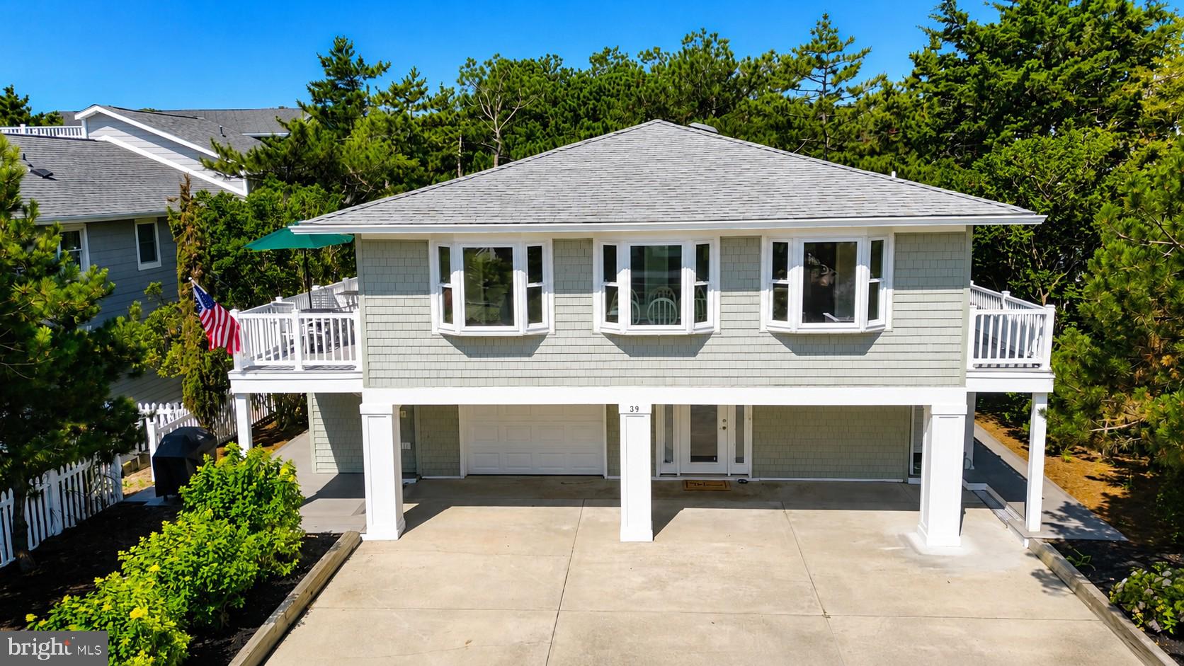 39 Dune Road Bethany Beach, DE 19930 - Photo 3 of 54