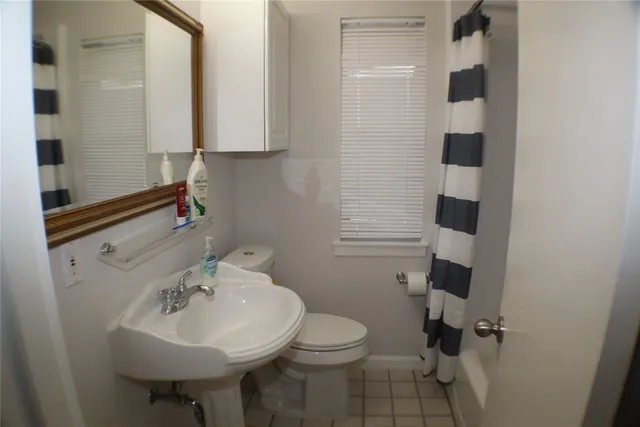 $210,000 | 4020 Blue Bonnet Boulevard, Unit B, Houston, TX 77025