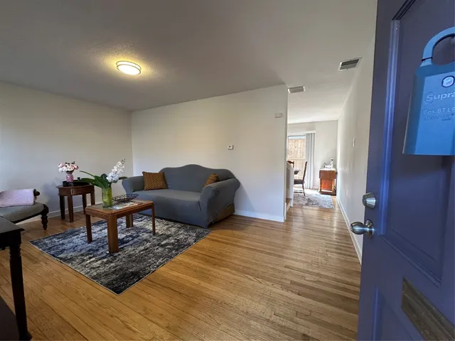 $210,000 | 4020 Blue Bonnet Boulevard, Unit B, Houston, TX 77025