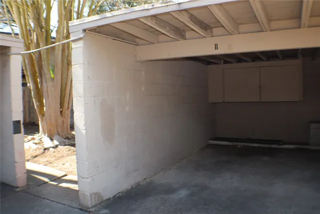 $210,000 | 4020 Blue Bonnet Boulevard, Unit B, Houston, TX 77025