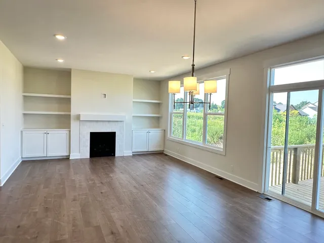 $599,900 | 3317 Rocaway Drive, Hudsonville, MI 49426