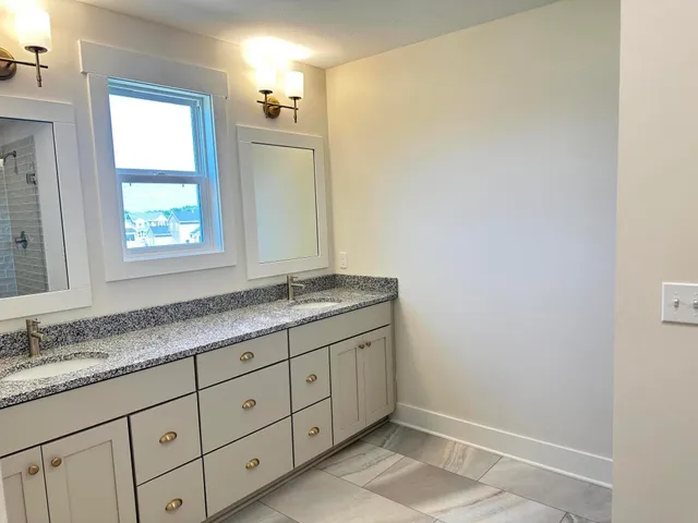 $599,900 | 3317 Rocaway Drive, Hudsonville, MI 49426