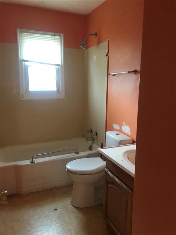 3200 West Torquay Road Muncie, IN 47304 - Photo 7 of 38 Gallery Image 7