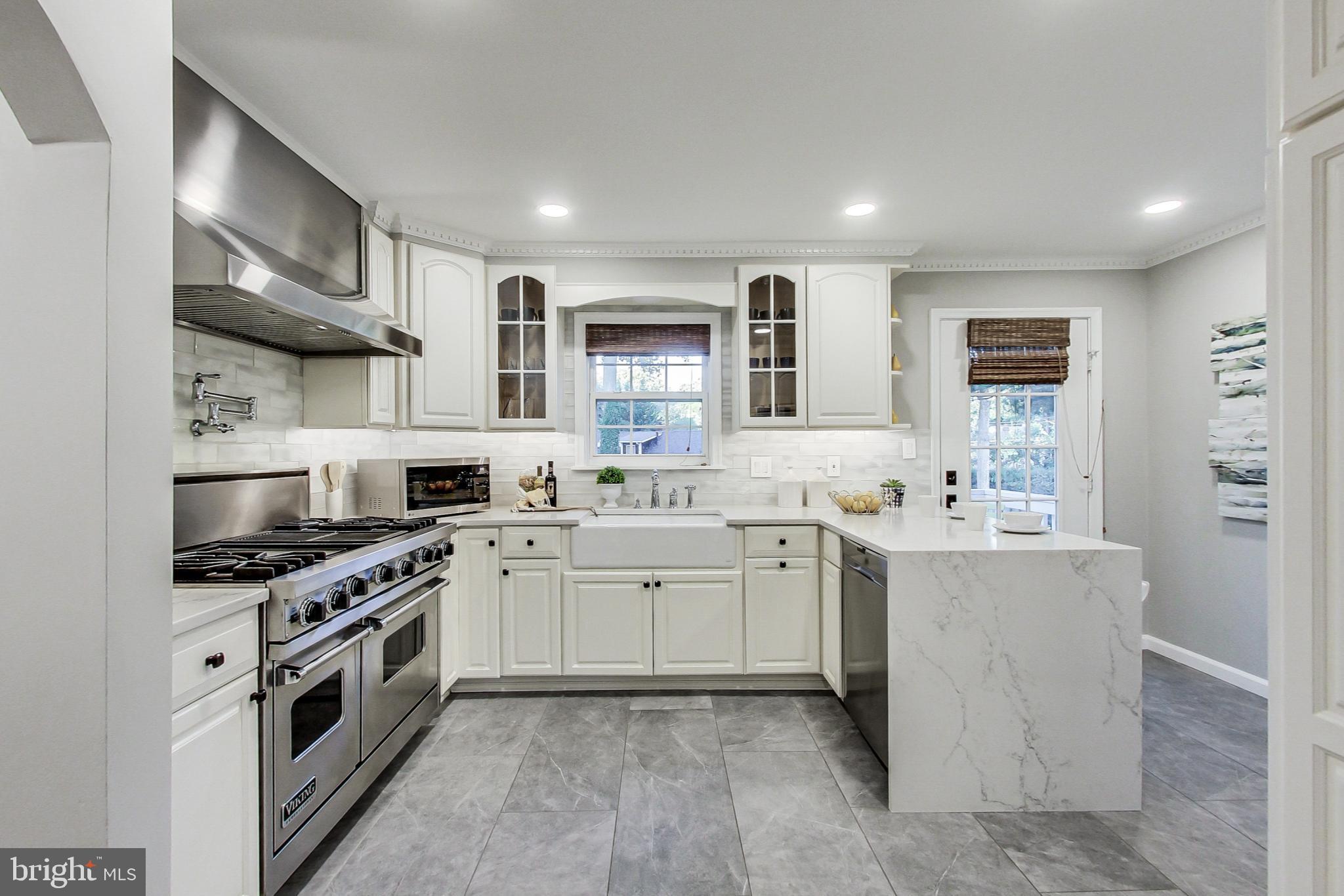703 Roxboro Road Rockville, MD 20850 - Photo 16 of 62 Kitchen
