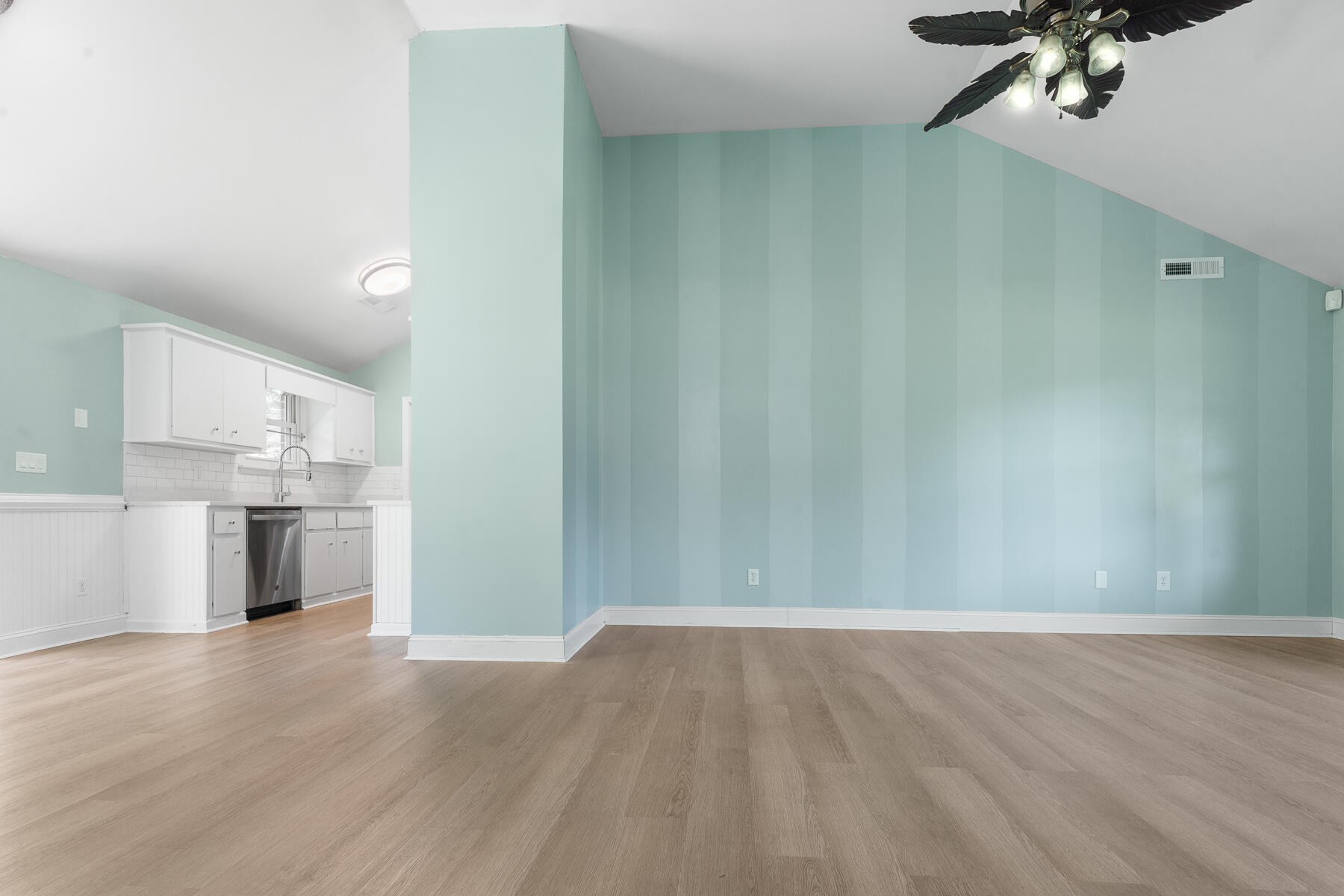 101 Ohio Way Ladson, SC 29456 - Photo 12 of 59 CM-28