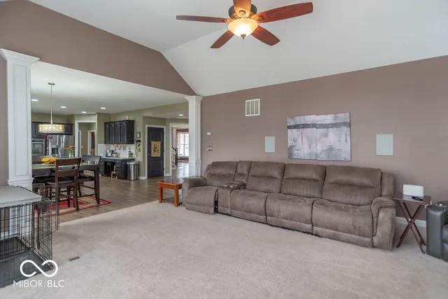 $585,000 | 7847 Cross Creek, Avon, IN 46123