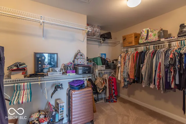 $585,000 | 7847 Cross Creek, Avon, IN 46123