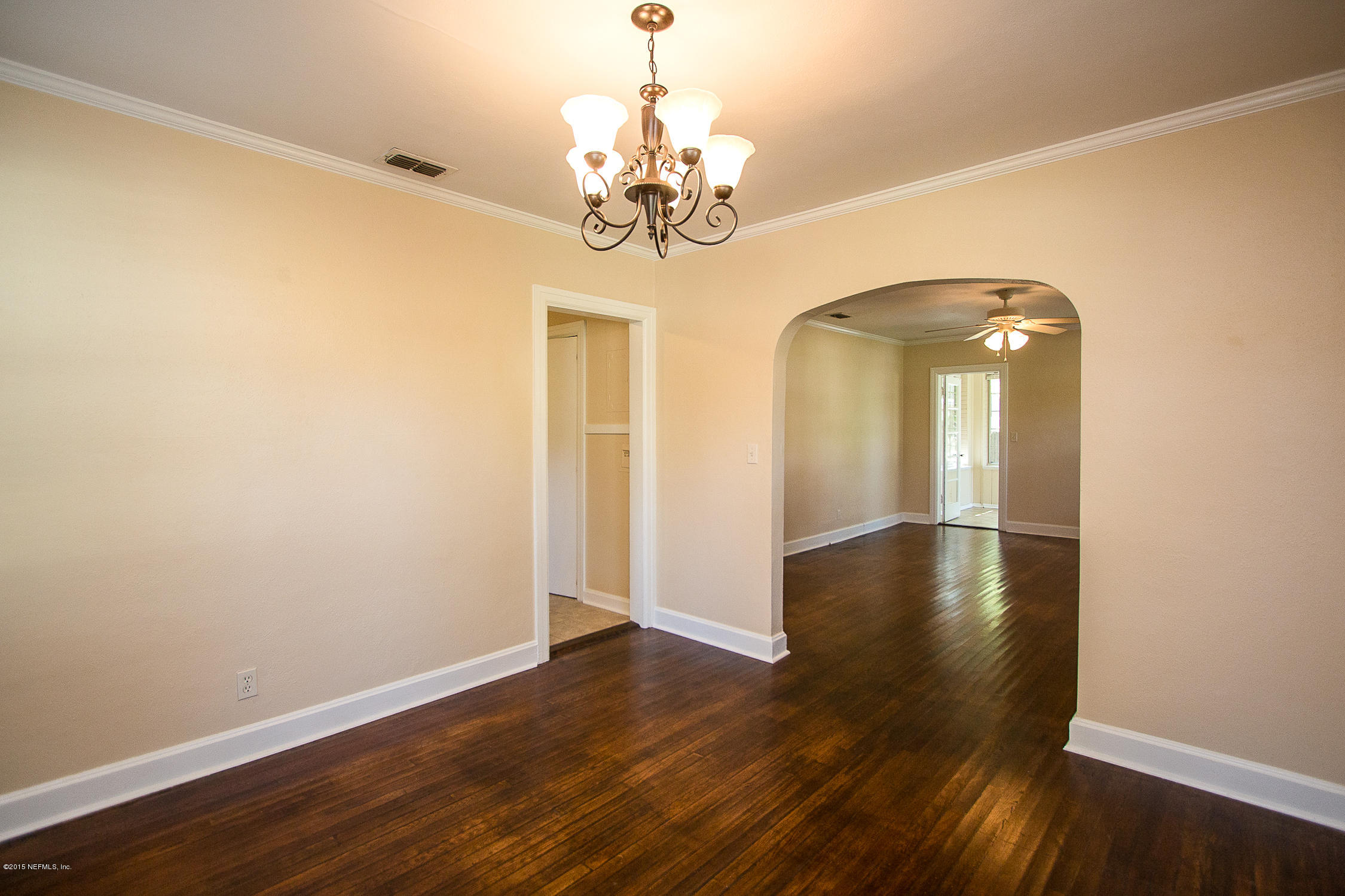 2231 Larchmont Road Jacksonville, FL 32207 - Photo 11 of 19 Dining Room View 3