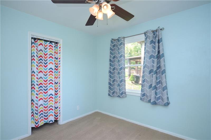 7028 Locust Road Bethel Park, PA 15102 - Photo 14 of 19 Gallery Image 14