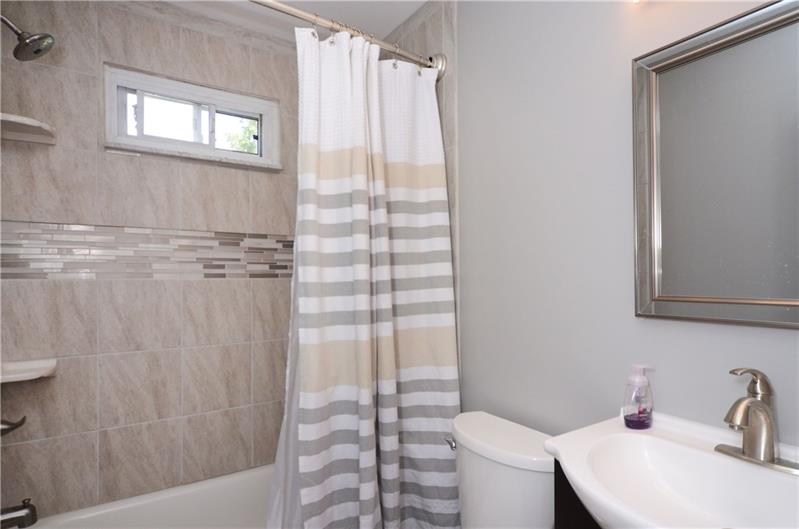 7028 Locust Road Bethel Park, PA 15102 - Photo 10 of 19 Gallery Image 10