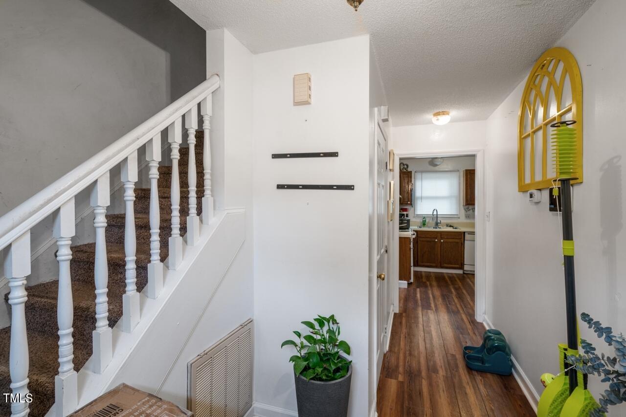 1705 Vintage Road Raleigh, NC 27610 - Photo 3 of 21 1705-vintage-015