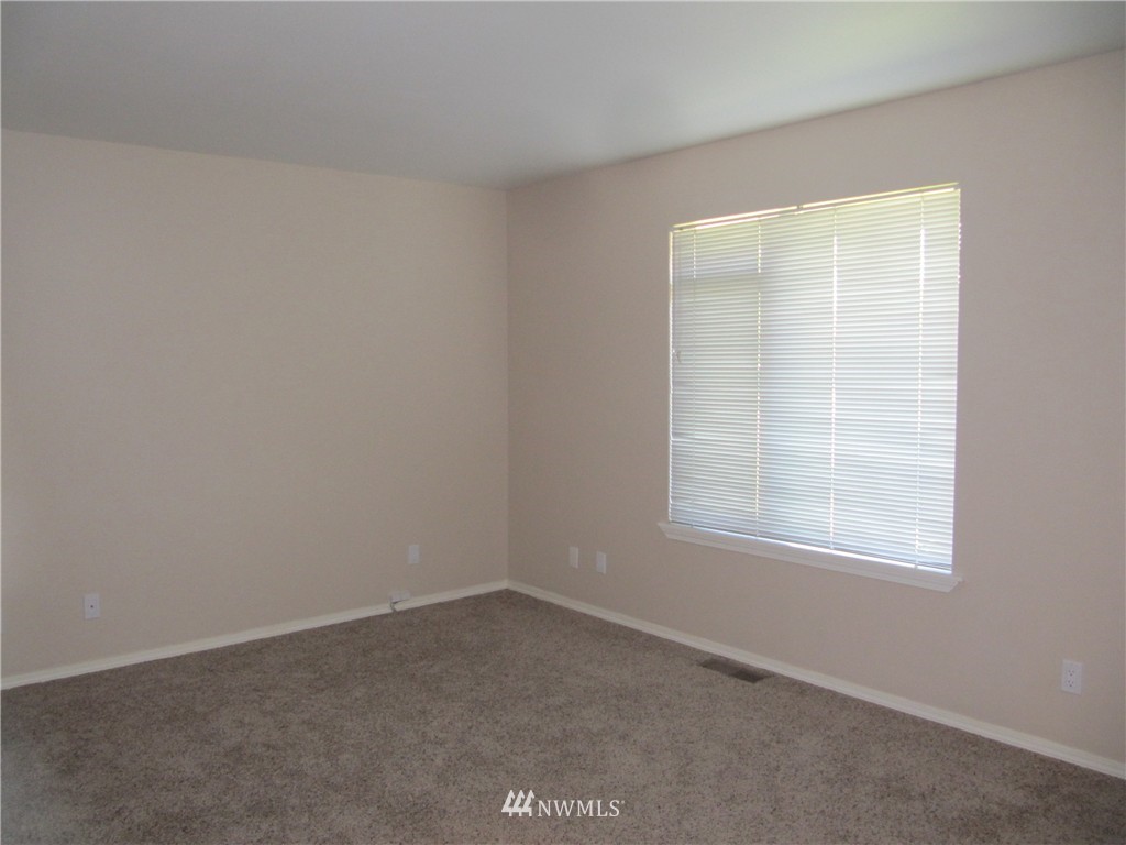 1306 Northeast F 8 Road, Unit 402 Moses Lake, WA 98837 - Photo 14 of 21 Gallery Image 14