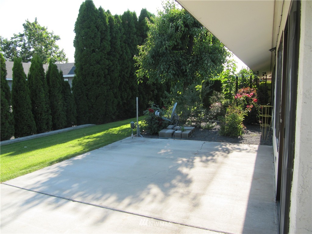1306 Northeast F 8 Road, Unit 402 Moses Lake, WA 98837 - Photo 20 of 21 Gallery Image 20
