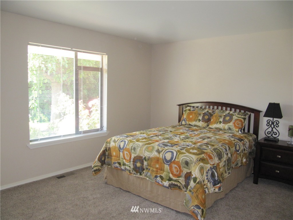 1306 Northeast F 8 Road, Unit 402 Moses Lake, WA 98837 - Photo 10 of 21 Gallery Image 10