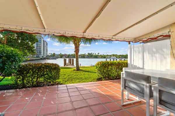 $2,675,000 | 336 Venetian Drive, Unit 1, Delray Beach, FL 33483