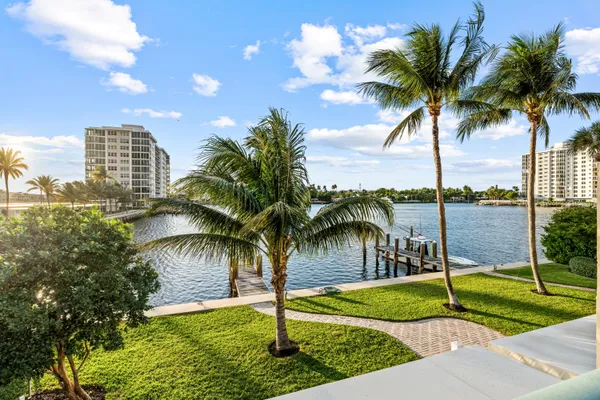 $2,675,000 | 336 Venetian Drive, Unit 1, Delray Beach, FL 33483