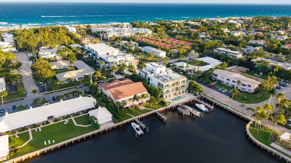 $2,675,000 | 336 Venetian Drive, Unit 1, Delray Beach, FL 33483