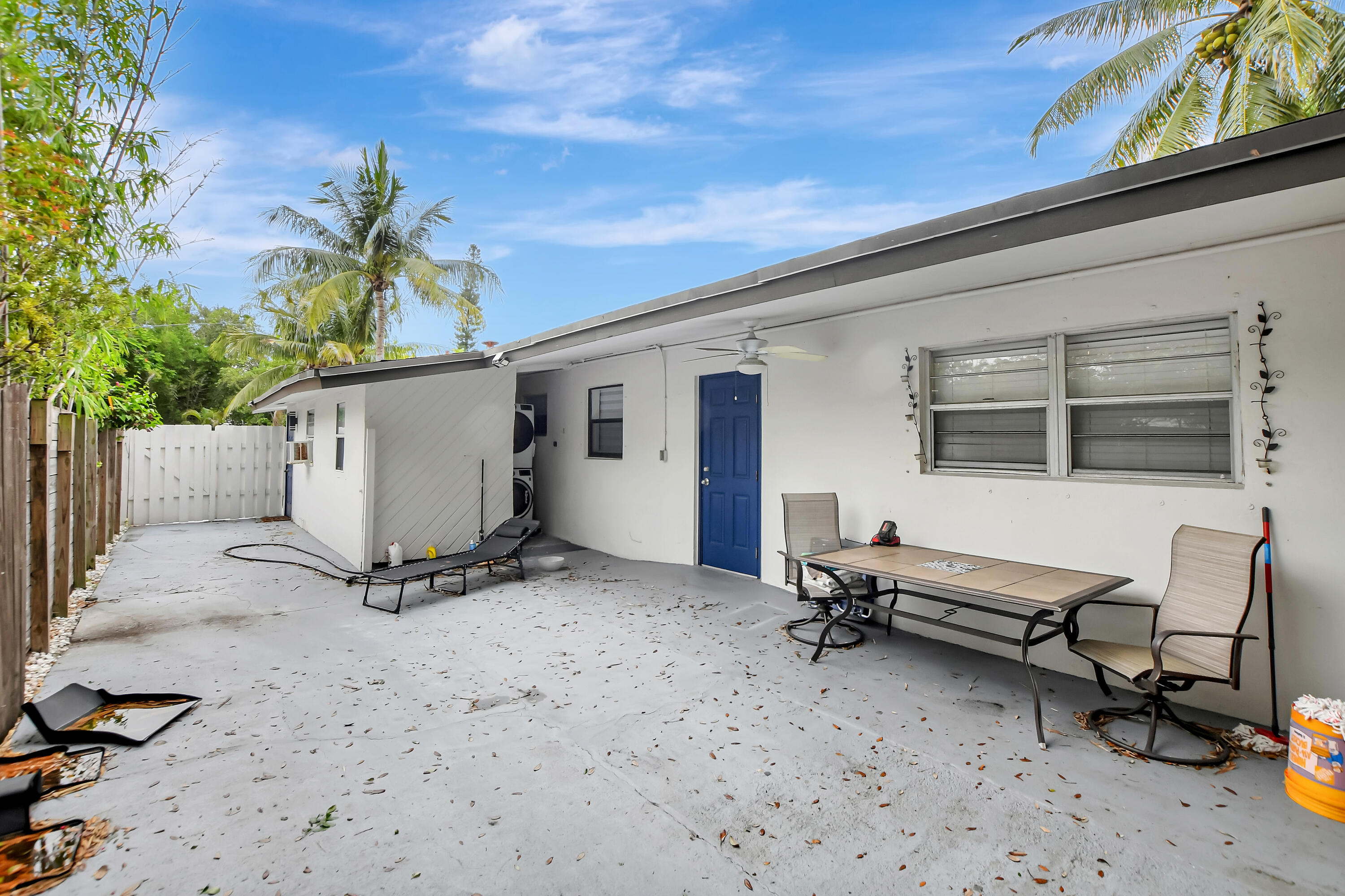 409 Manchester Street Boca Raton, FL 33487 - Photo 28 of 50 PATIO