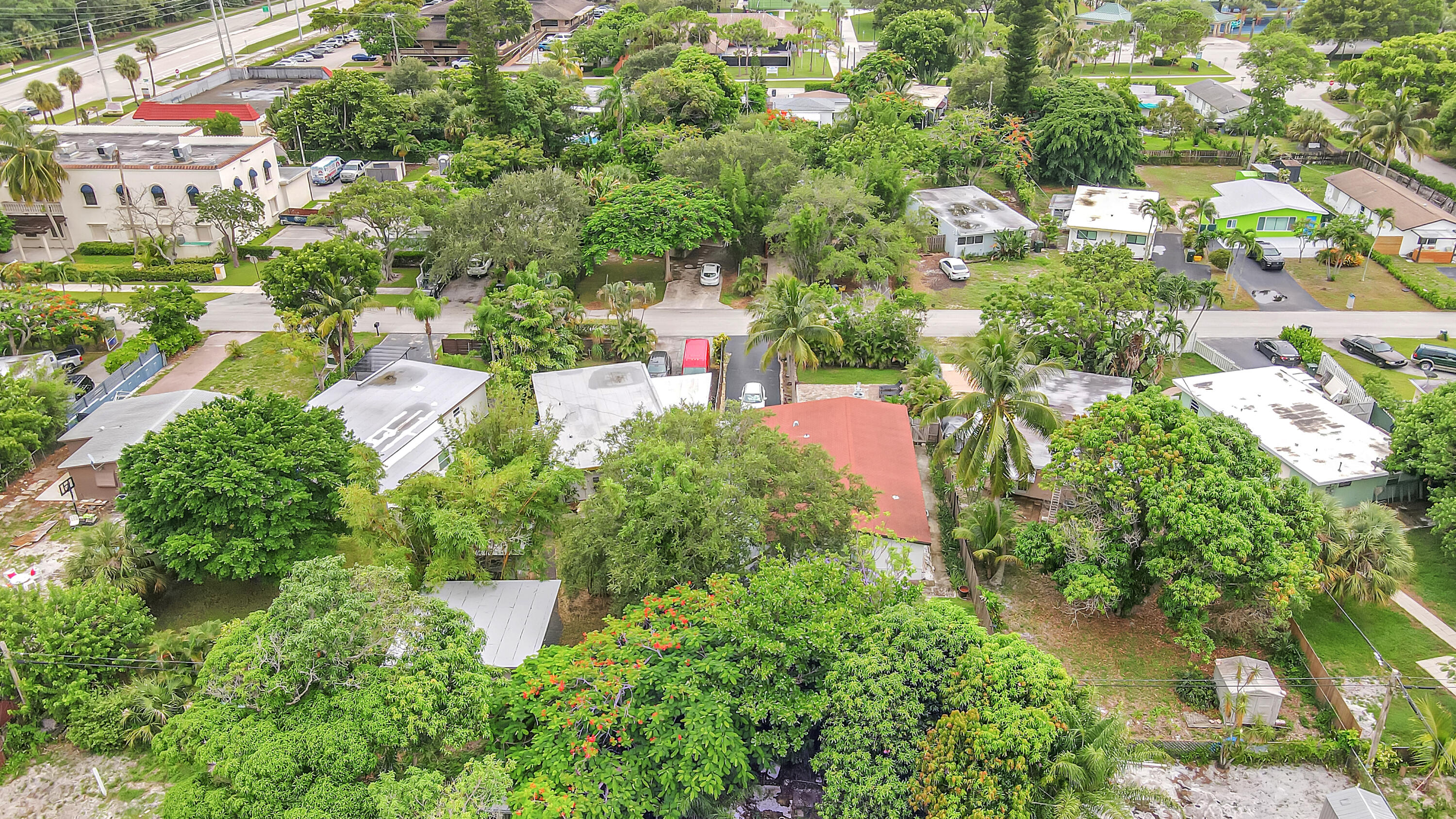 409 Manchester Street Boca Raton, FL 33487 - Photo 29 of 50 AERIAL