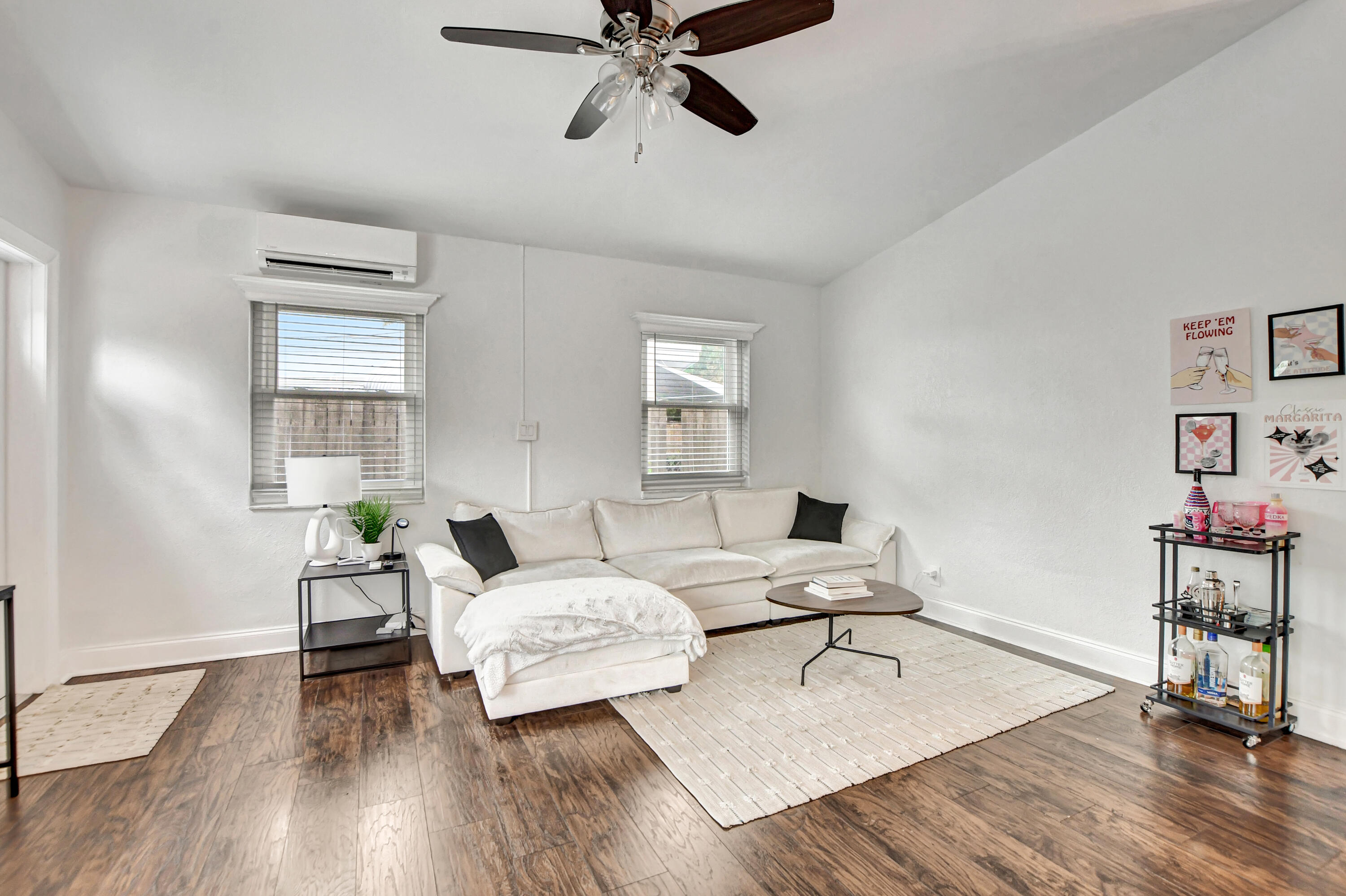 409 Manchester Street Boca Raton, FL 33487 - Photo 6 of 50 OPEN LIVING