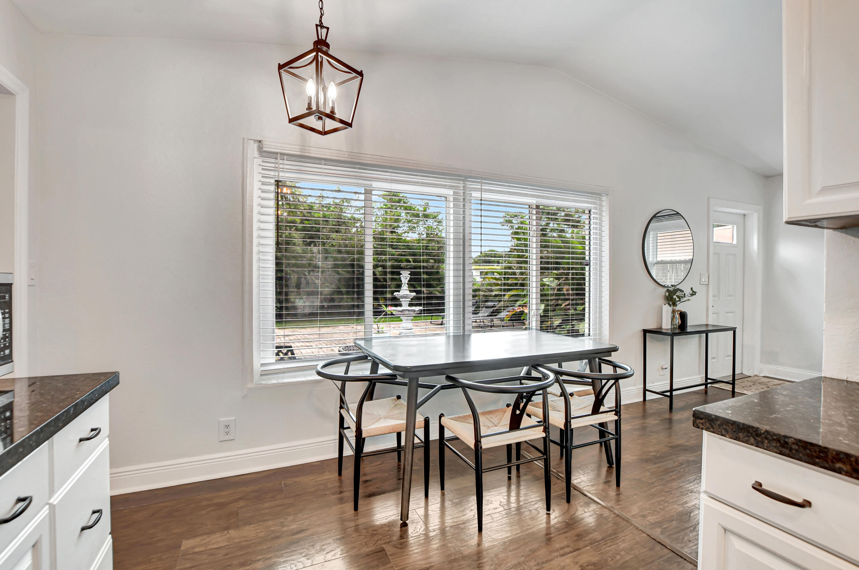 409 Manchester Street Boca Raton, FL 33487 - Photo 8 of 50 DINING