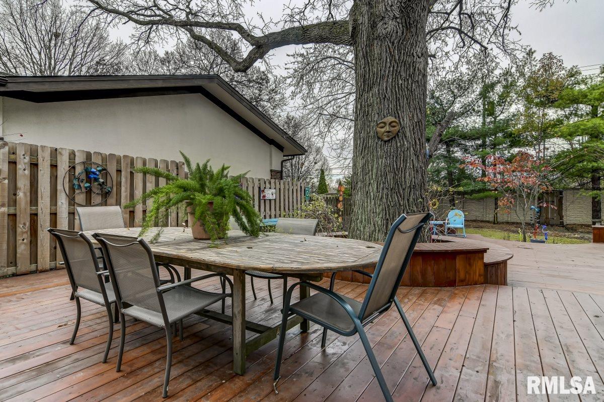 1408 Dial Court Springfield, IL 62704 - Photo 7 of 50 Gallery Image 7