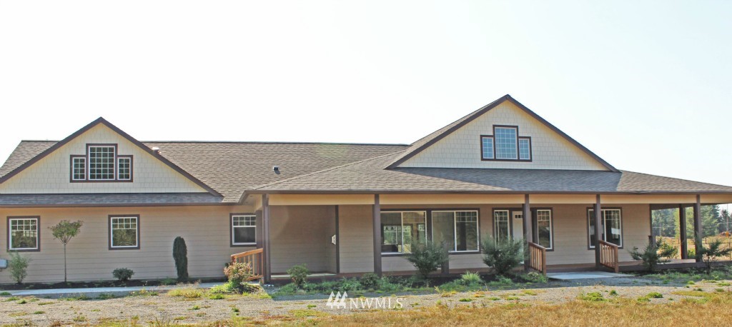 7641 183rd Avenue Southwest Rochester, WA 98579 - Photo 3 of 25