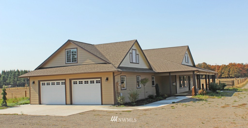 7641 183rd Avenue Southwest Rochester, WA 98579 - Photo 4 of 25