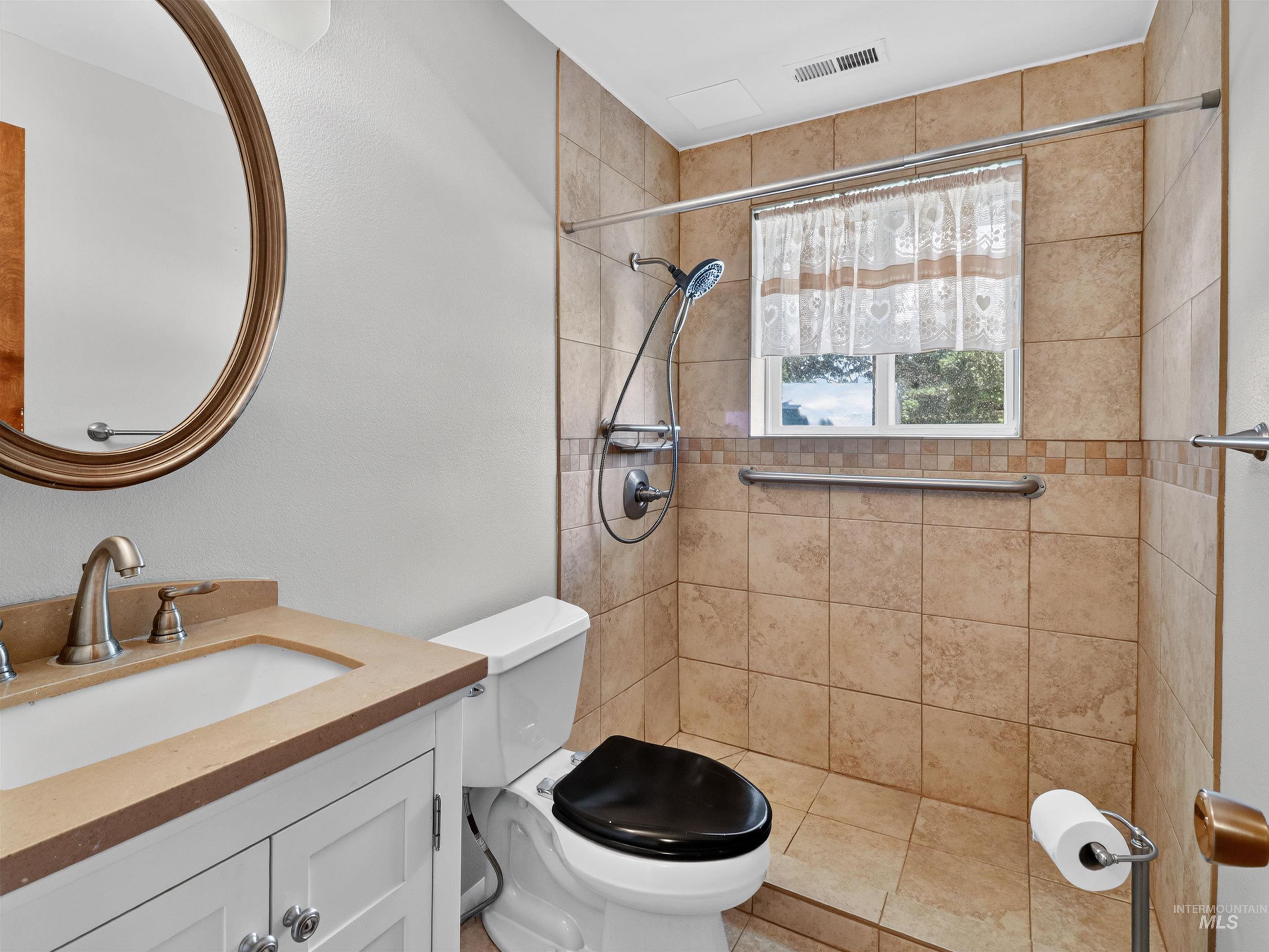 2590 South Cloverdale Road Boise, ID 83709 - Photo 22 of 34