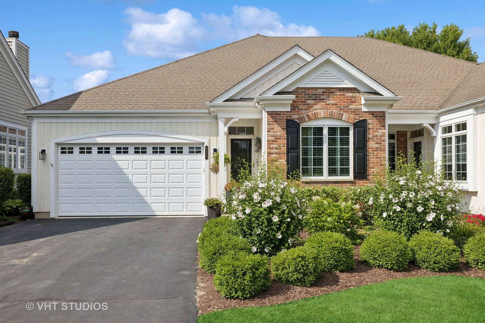 4220 Weatherstone Road Crystal Lake, IL 60014 - Photo 1 of 36 Gallery Image 1