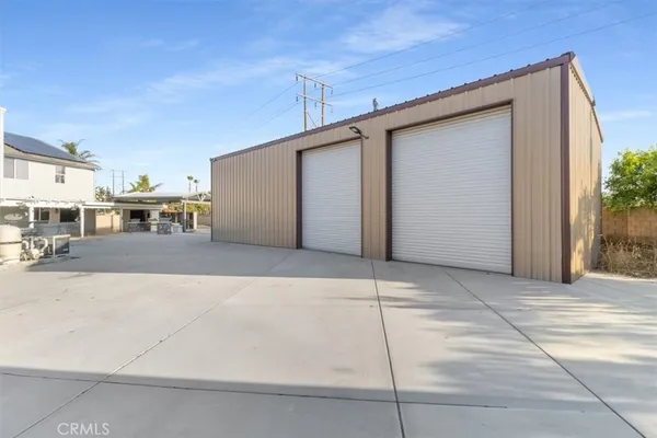 a view of a car garage