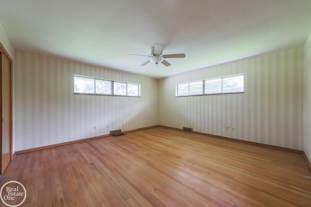 324 Moross Road Grosse Pointe Farms, MI 48236 - Photo 18 of 47