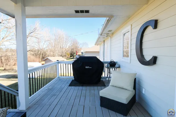 $349,500 | 2225 Mt Vernon Terrace, Emporia, KS 66801