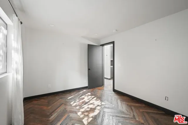 $7,500 | 21273 Entrada Road, Topanga, CA 90290