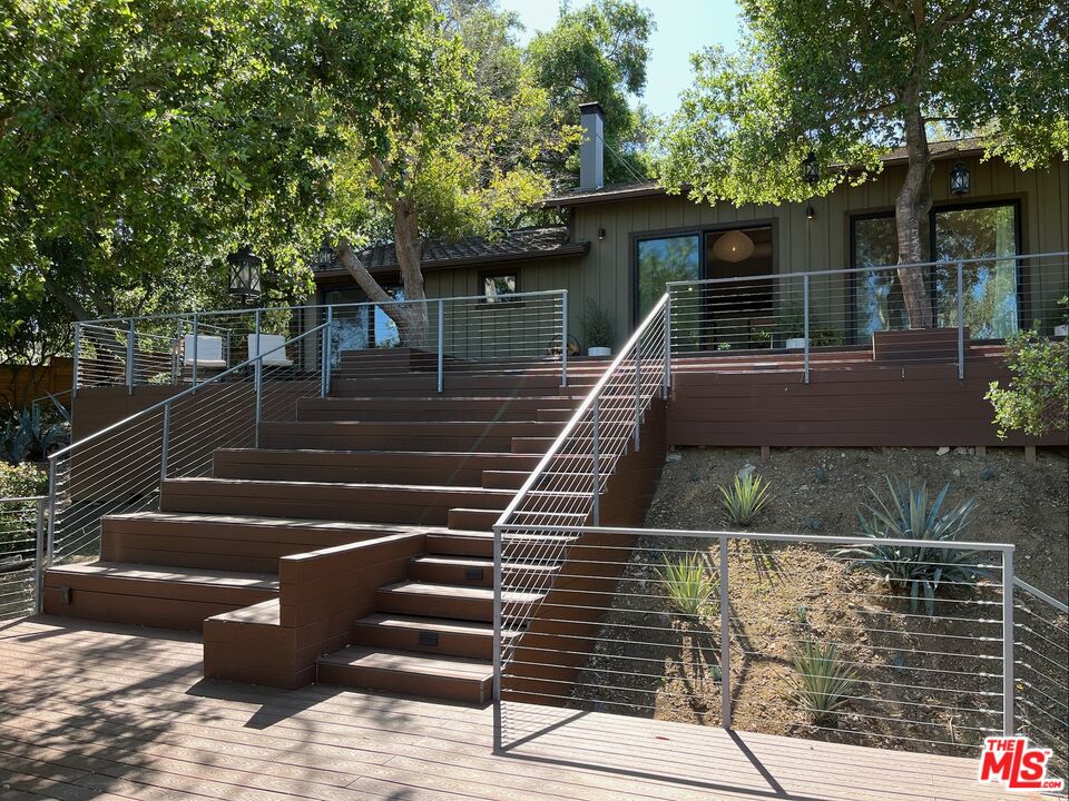 21273 Entrada Road Topanga, CA 90290 - Photo 52 of 70