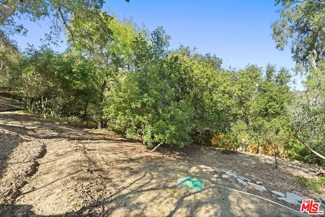 $7,500 | 21273 Entrada Road, Topanga, CA 90290