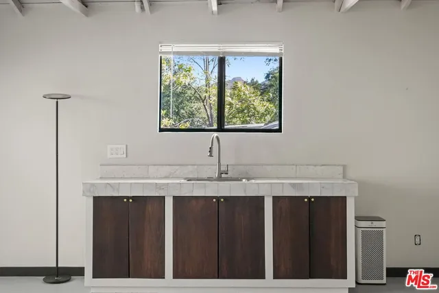 $7,500 | 21273 Entrada Road, Topanga, CA 90290