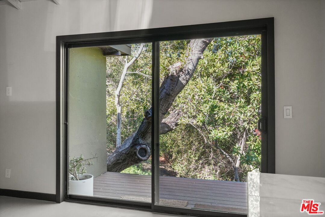 21273 Entrada Road Topanga, CA 90290 - Photo 62 of 70