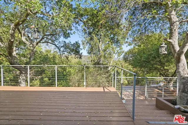 $7,500 | 21273 Entrada Road, Topanga, CA 90290