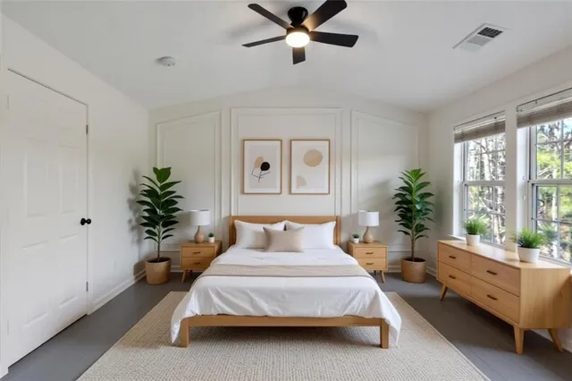 $2,700 | 9155 Nesbit Ferry Road, Unit 96, Alpharetta, GA 30022