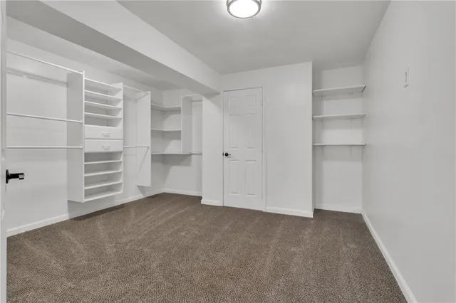 $2,700 | 9155 Nesbit Ferry Road, Unit 96, Alpharetta, GA 30022