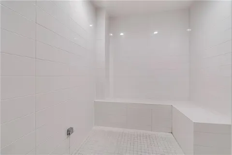 $1,695,000 | 730 North Ocean Boulevard, Unit 701, Pompano Beach, FL 33062