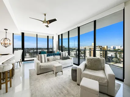 $1,695,000 | 730 North Ocean Boulevard, Unit 701, Pompano Beach, FL 33062
