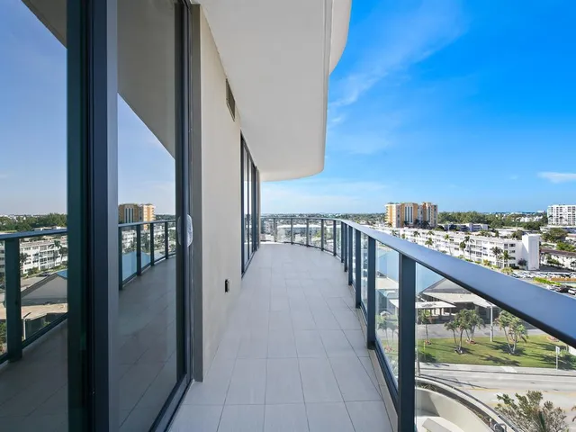 $1,695,000 | 730 North Ocean Boulevard, Unit 701, Pompano Beach, FL 33062