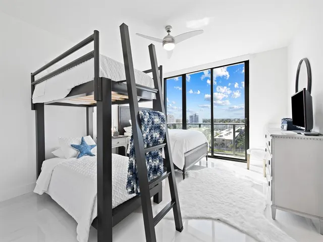 $1,695,000 | 730 North Ocean Boulevard, Unit 701, Pompano Beach, FL 33062