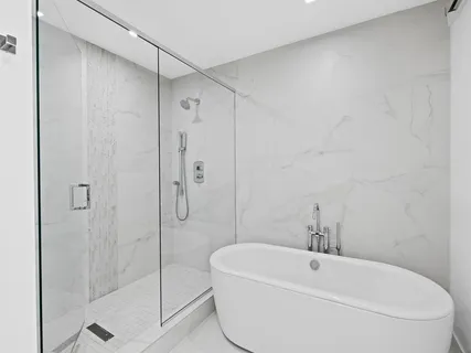 $1,695,000 | 730 North Ocean Boulevard, Unit 701, Pompano Beach, FL 33062